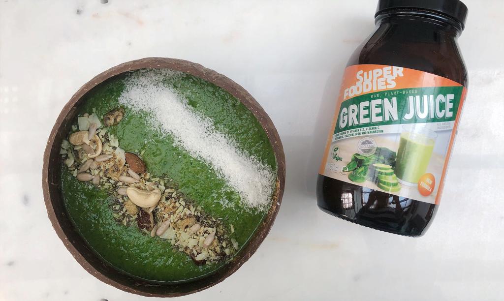 Green Juice, smoothie bowll