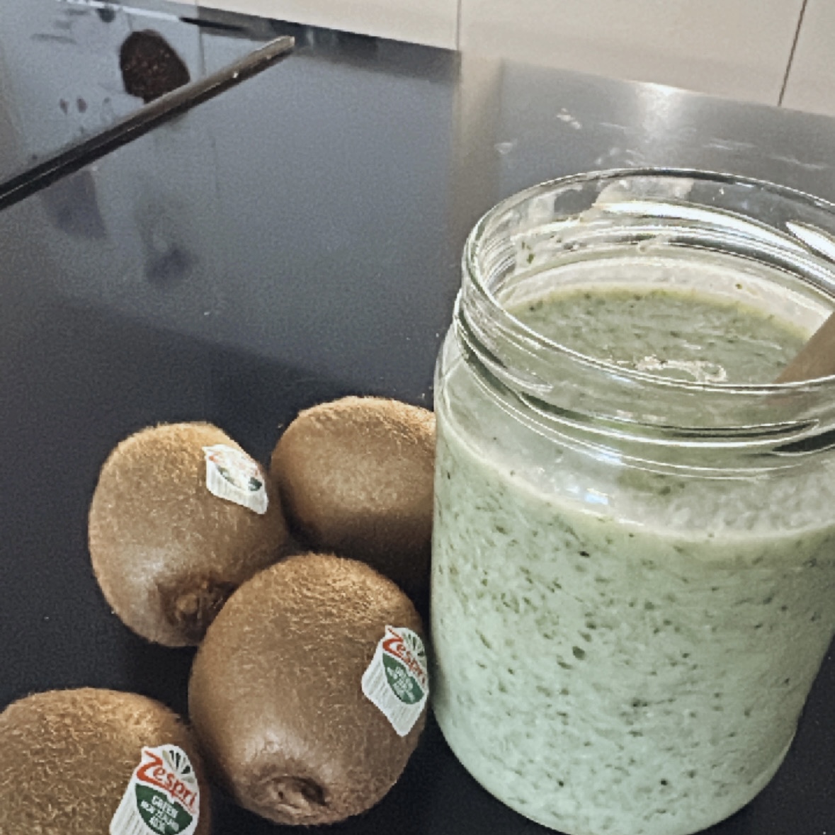 groene power smoothie met kiwi zespri