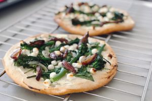 gezonde pizza met spinazie