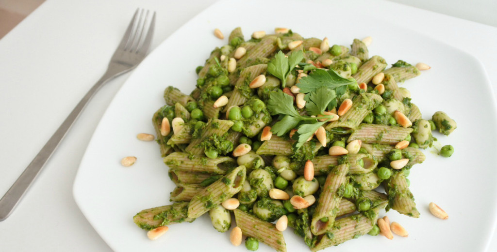 pasta met tuinbonen en muntpesto